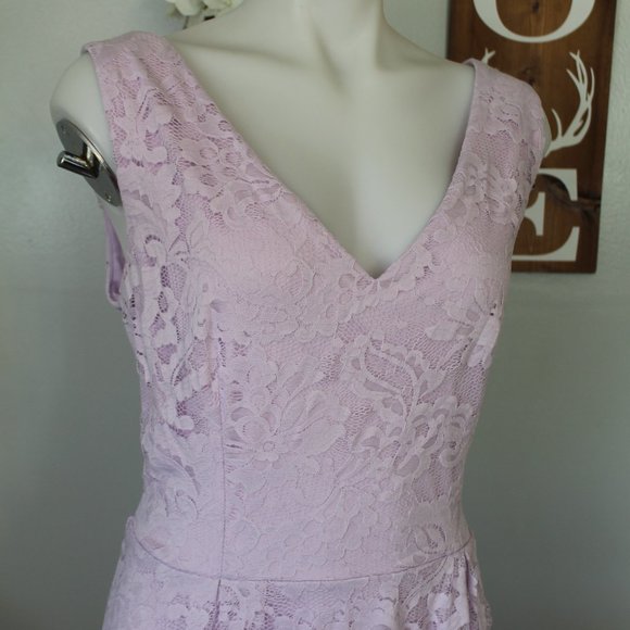 Muadress V-Neck Lace High-Low Dress - Picture 2 of 10